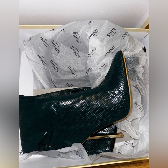 Simmi London high boots w/ box - Picture 4 of 5